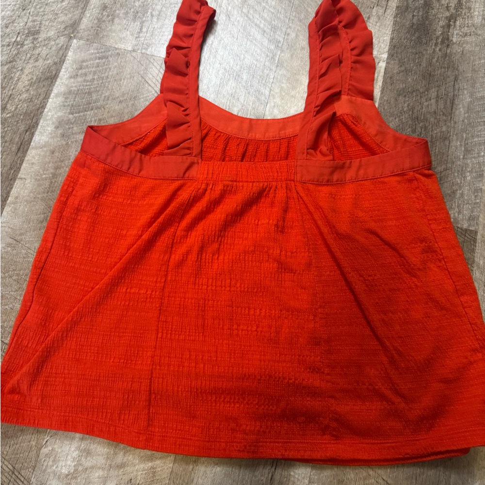 Banana Republic size MEDIUM red, ruffle ribbon strap top, seersucker feel - Picture 9 of 9